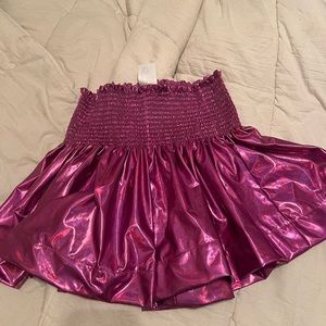 QUEEN OF SPARKLES- Fushia Holigraphic shorts